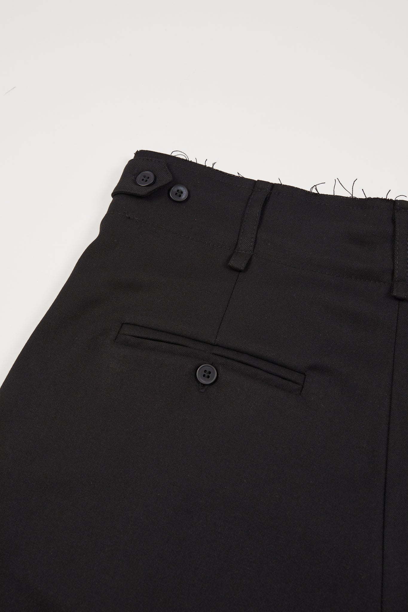 Assemble unisex tailored shorts- details